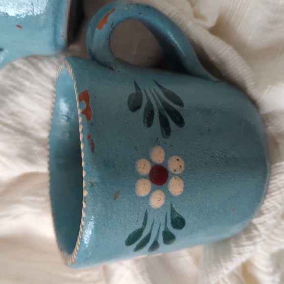 Artisan Made Handcrafted Blue Floral Mugs Set Of 2 - Picture 3 of 4